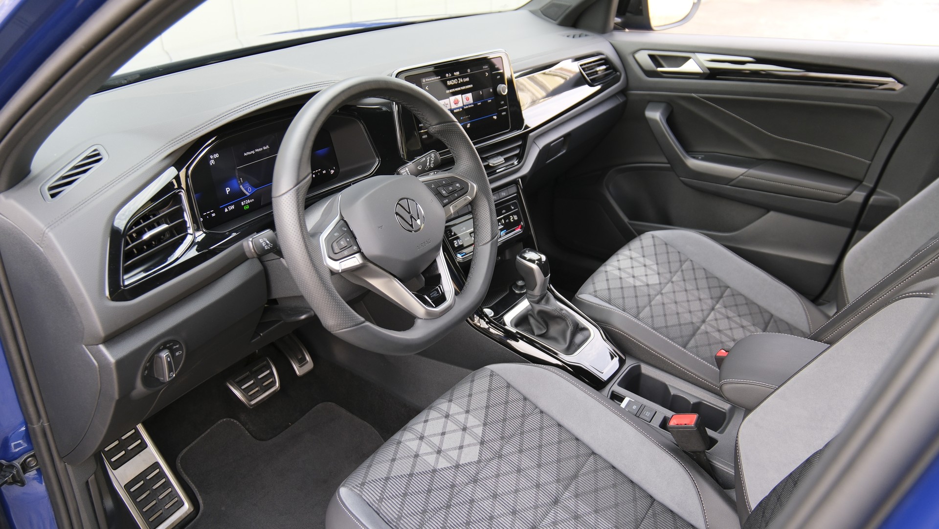 VW T-Roc 1.5 TSI EVO R-Line DSG-showroom-element-2