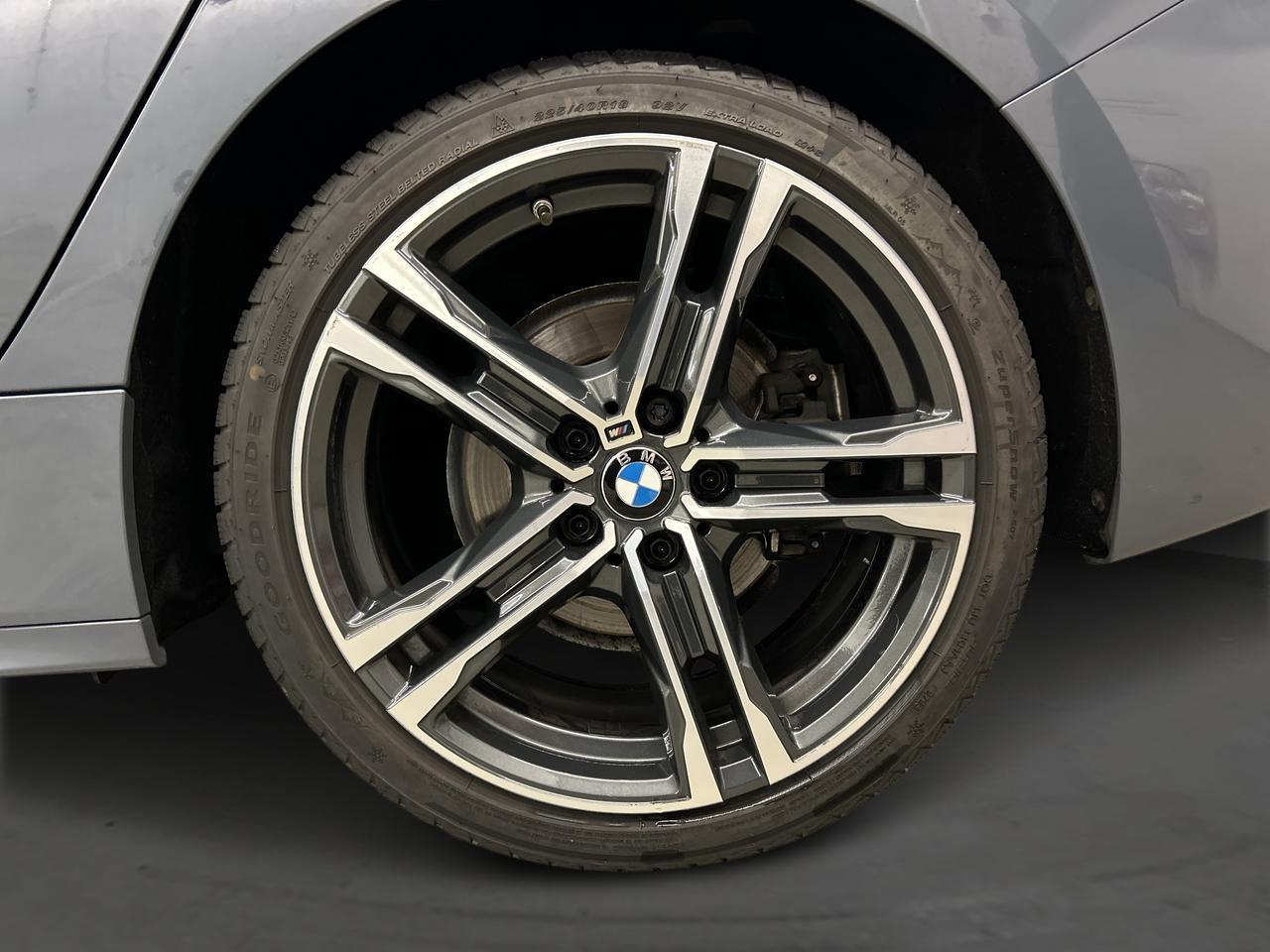 BMW 118i M Sport-image-9