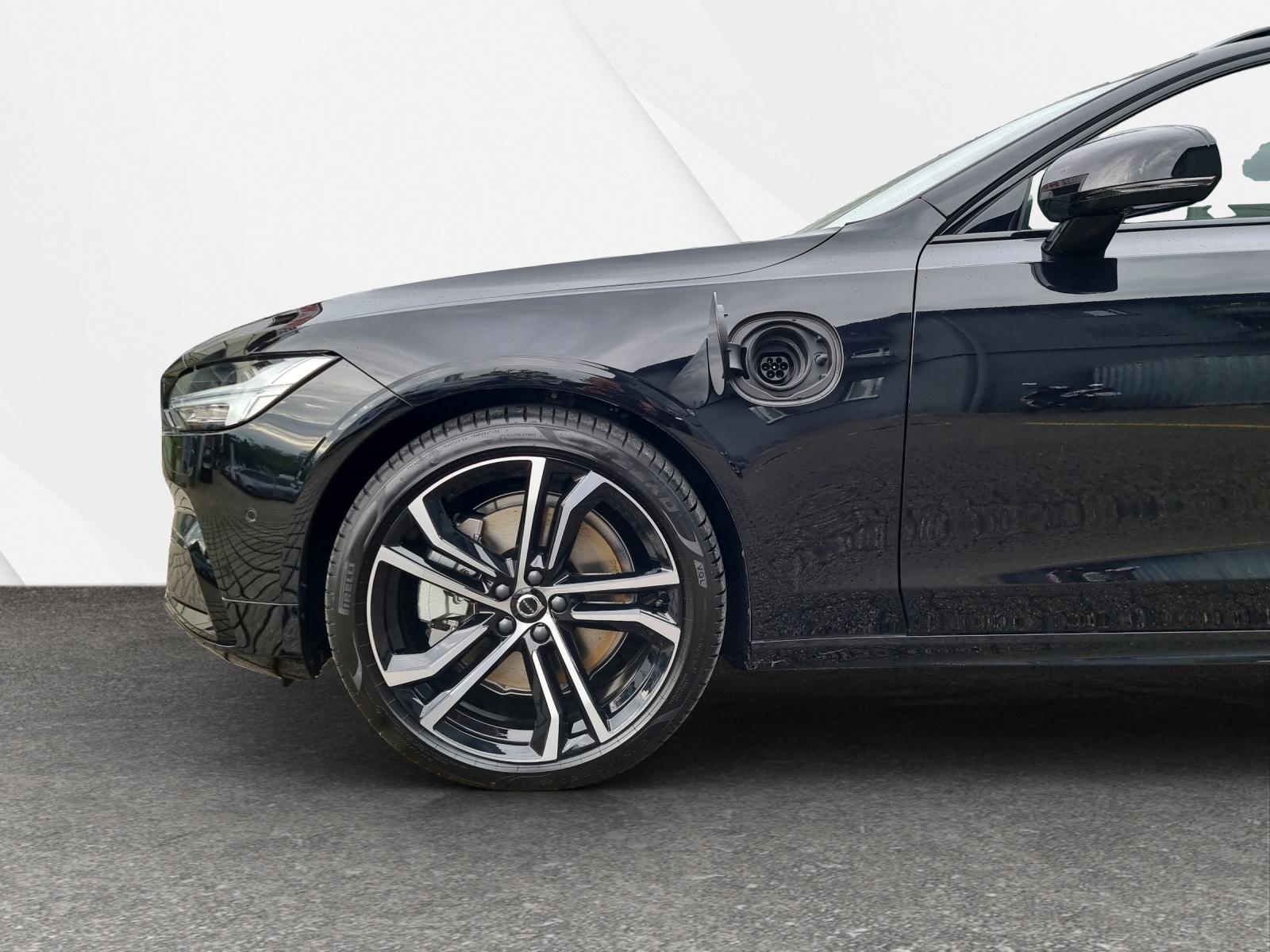 VOLVO V90 2.0 T8 TE eAWD XCLUSIVE Ultimate Dark-image-6
