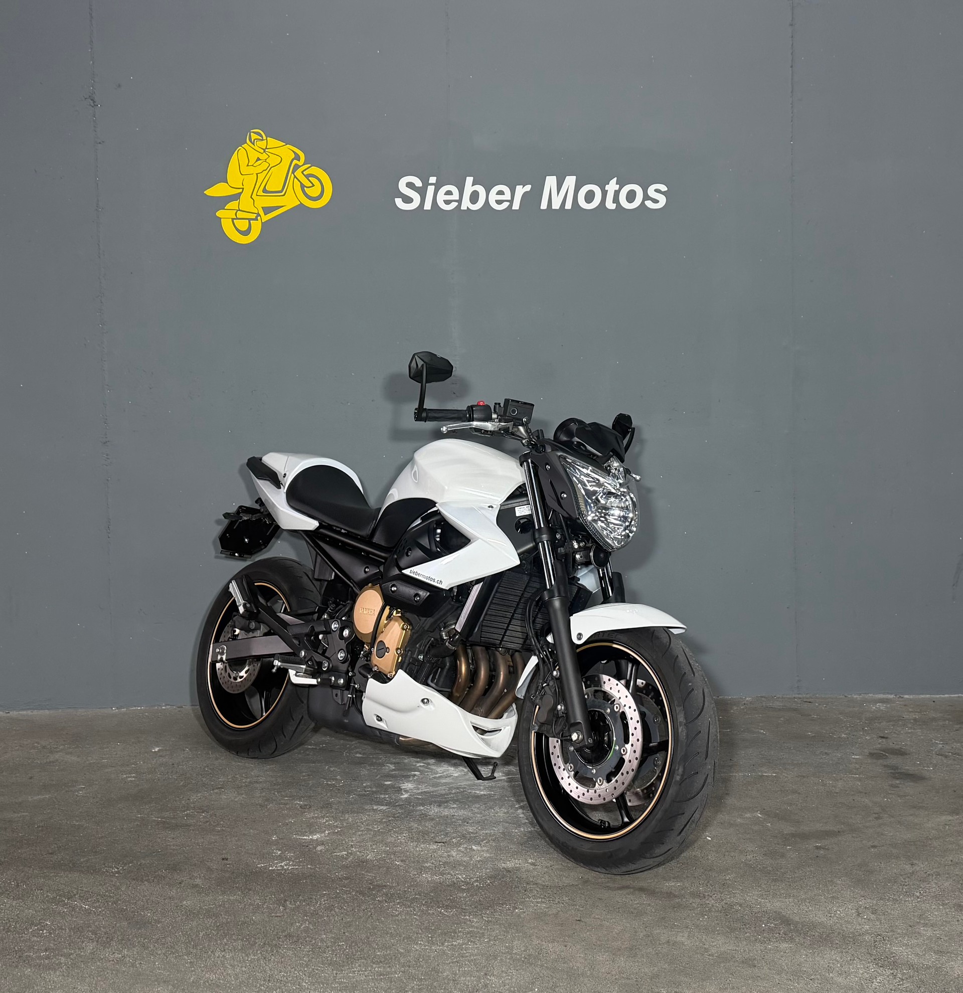 YAMAHA XJ 6 N ABS-image-1