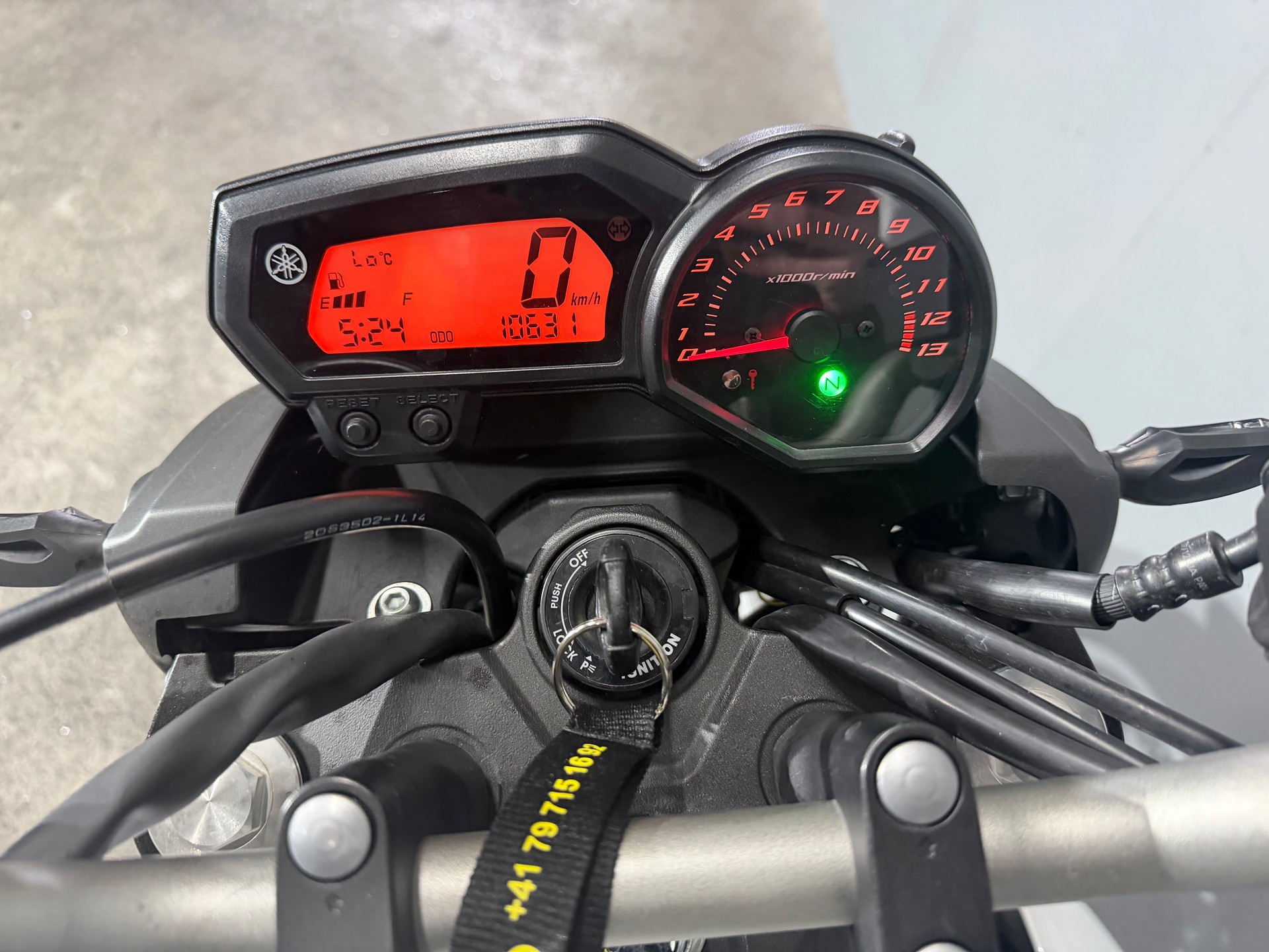YAMAHA XJ 6 N ABS-image-4