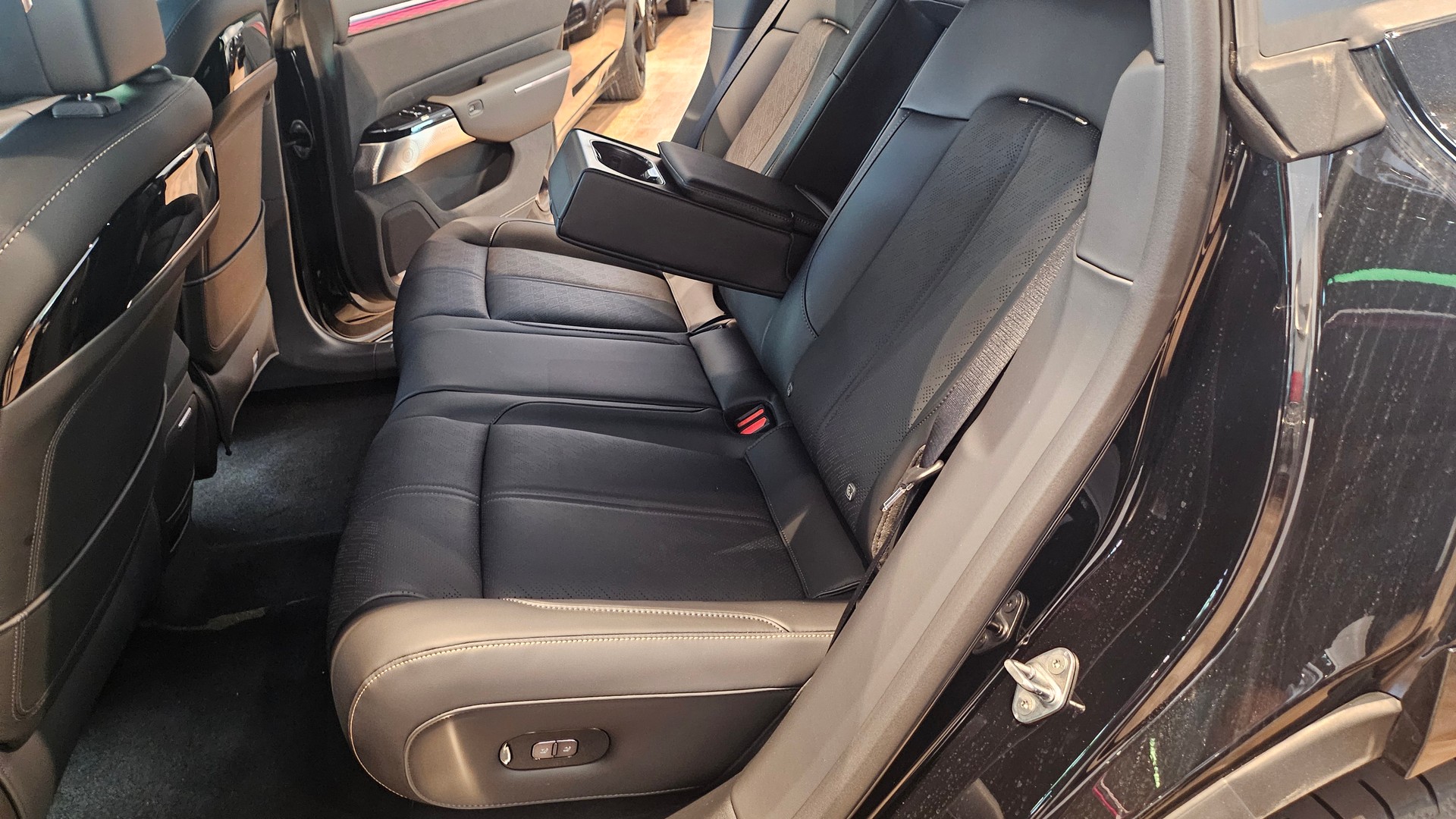 ZEEKR 7X 100kWh Privilege AWD-image-21