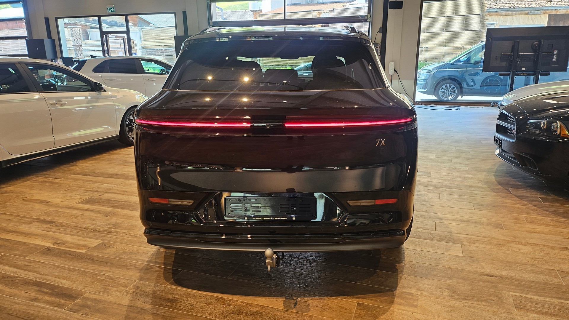 ZEEKR 7X 100kWh Privilege AWD-image-10