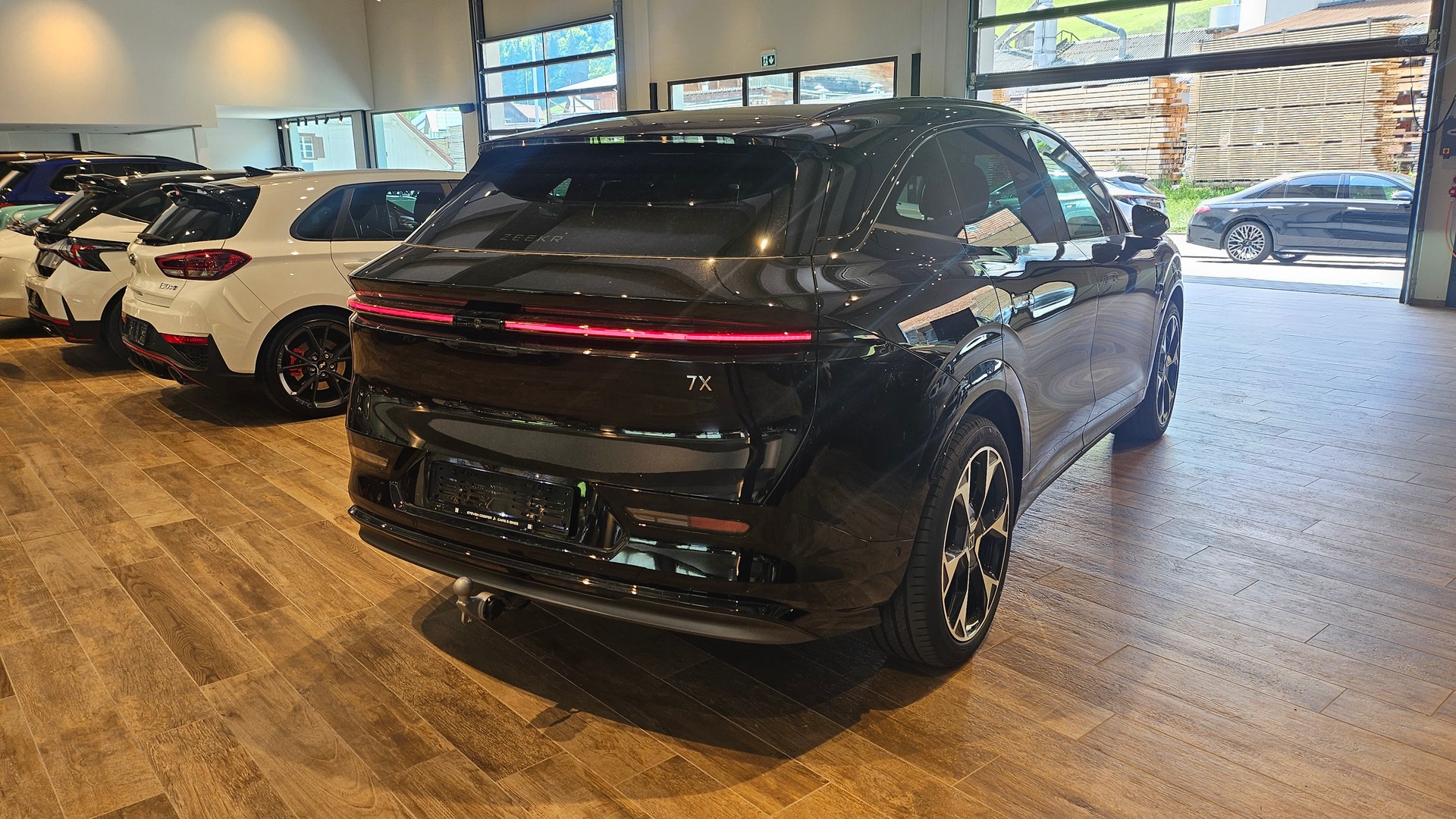 ZEEKR 7X 100kWh Privilege AWD-image-8