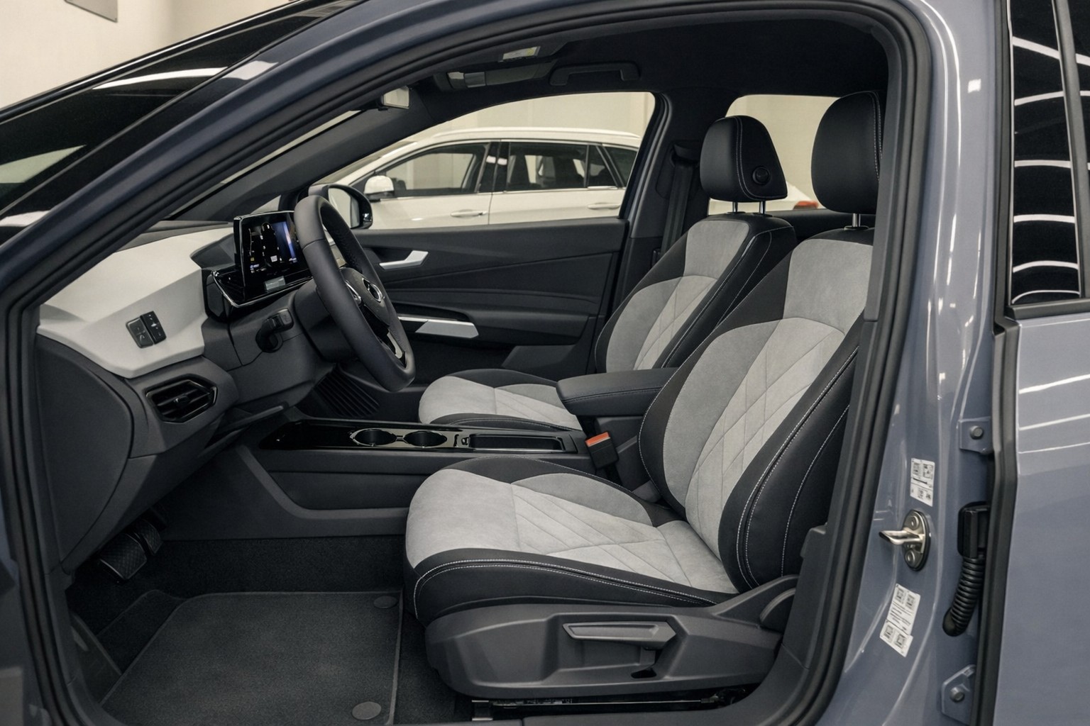 VW ID.3 Pro S 77 kWh 75 Sport Edition-image-4