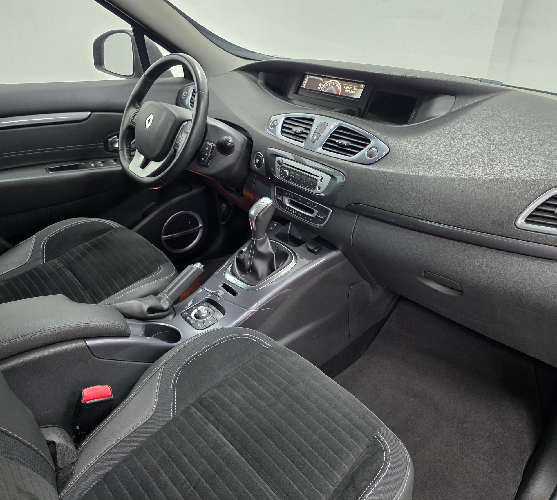 RENAULT Scénic Xmod 1.5 dCi Bose Edition EDC-image-10