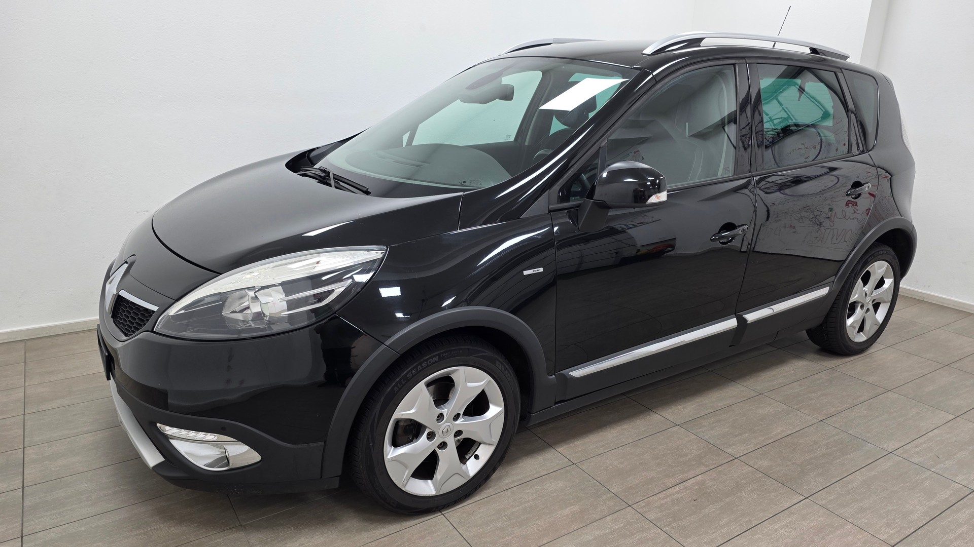 RENAULT Scénic Xmod 1.5 dCi Bose Edition EDC-image-6