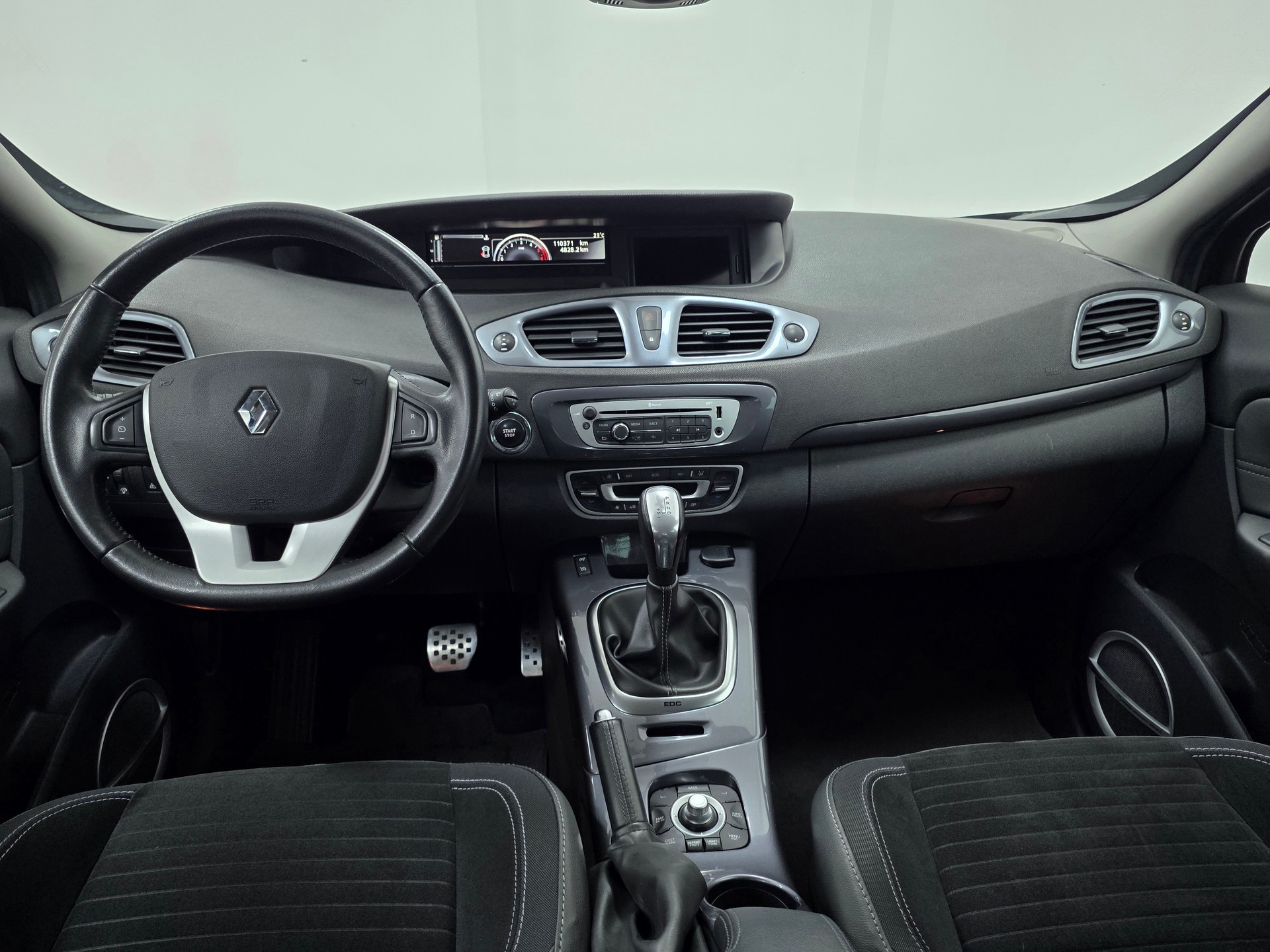 RENAULT Scénic Xmod 1.5 dCi Bose Edition EDC-image-9