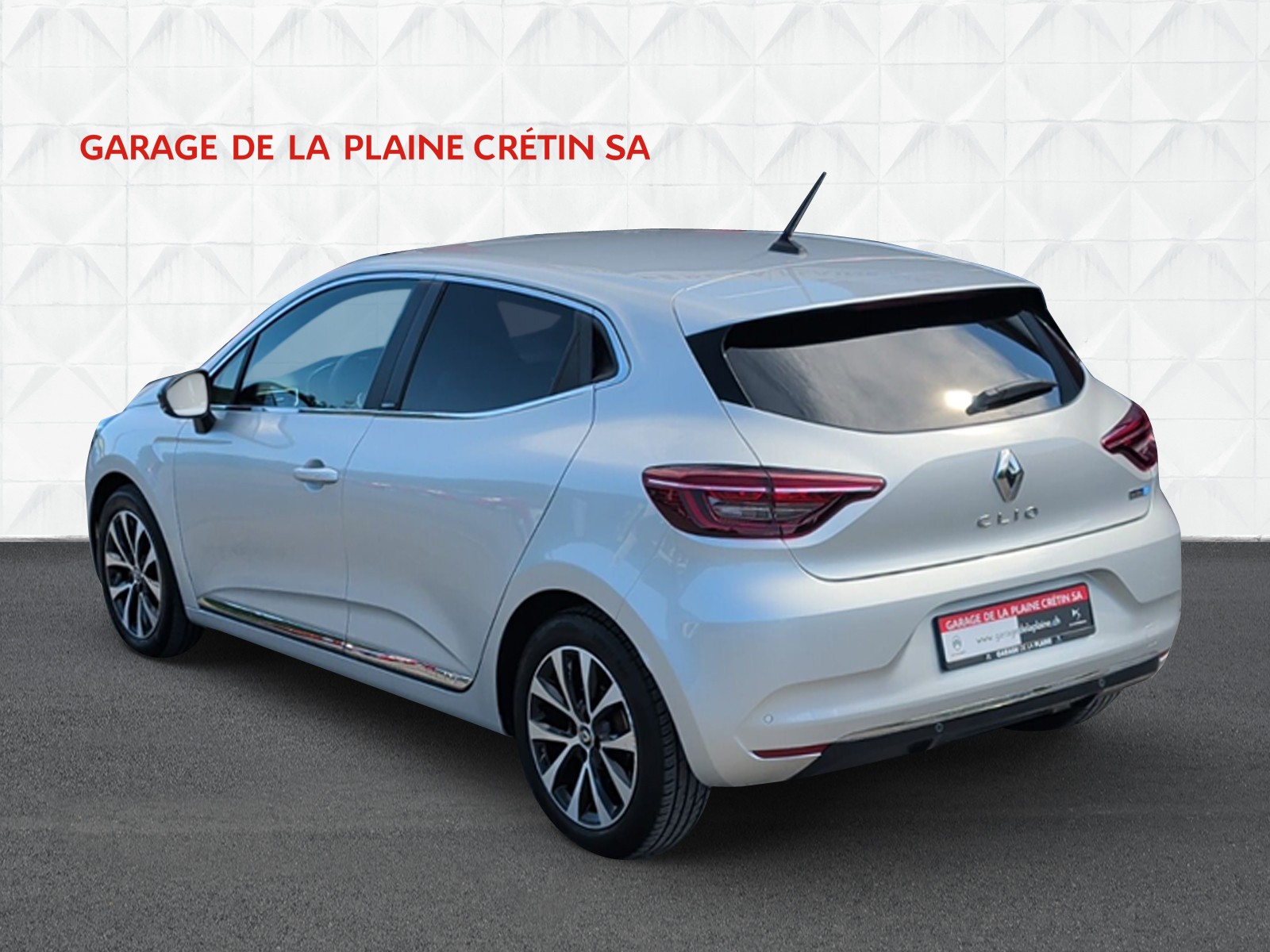 RENAULT Clio 1.6 E-Tech Intens-showroom-element-3