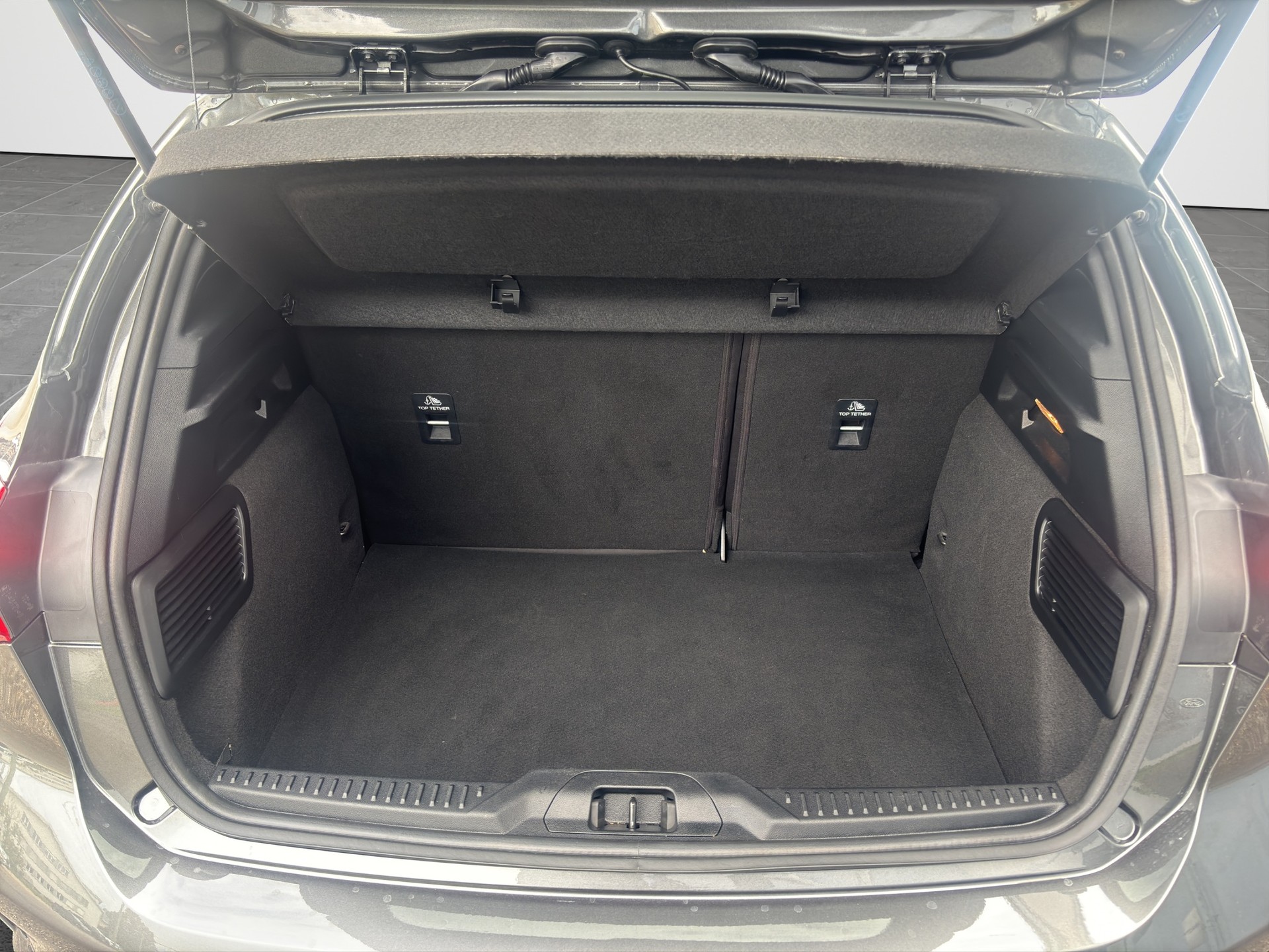 FORD Focus 1.0i EcoB 125 ST-Line-image-11