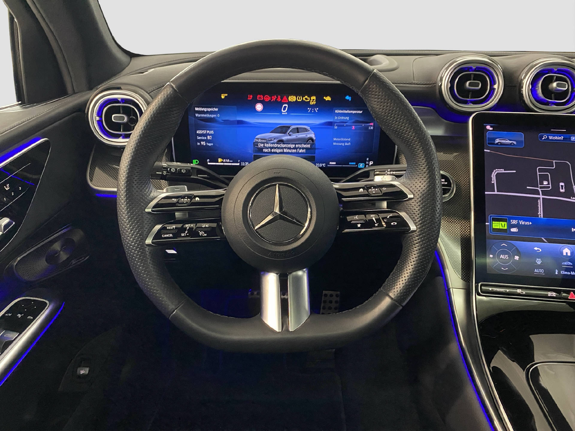 MERCEDES-BENZ GLC 300 AMG Line 4MATIC-image-8