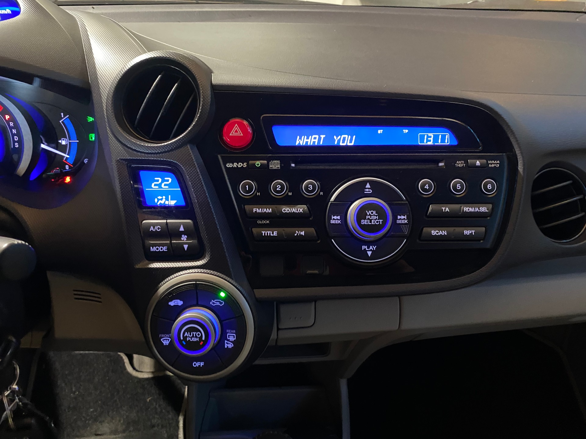 HONDA Insight 1.3i Hybrid Elegance CVT-image-20