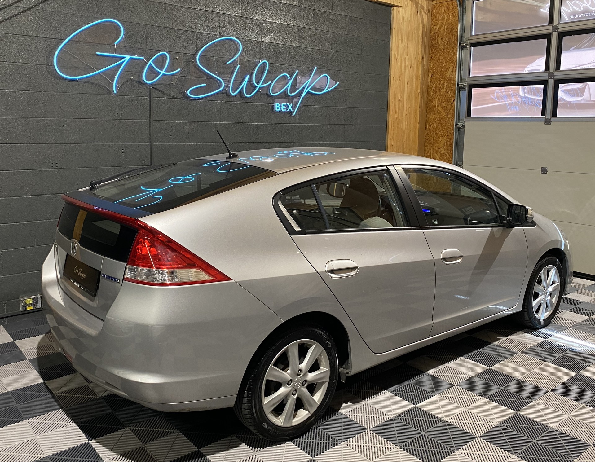 HONDA Insight 1.3i Hybrid Elegance CVT-showroom-element-3