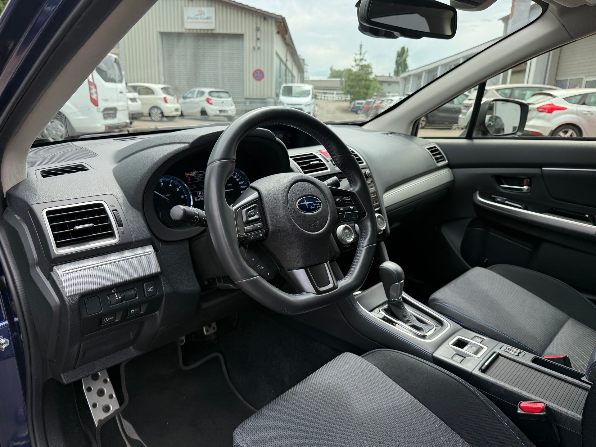 SUBARU Levorg 2.0i Advantage AWD Lineartronic-image-7