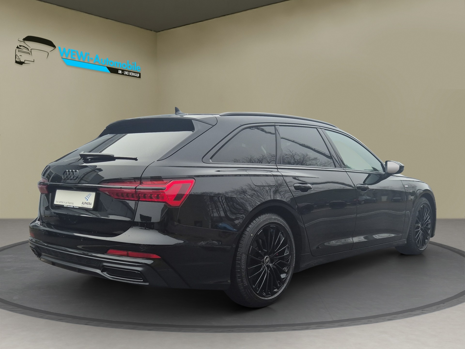AUDI A6 Avant 55 TFSIe Sport quattro S-tronic-image-4