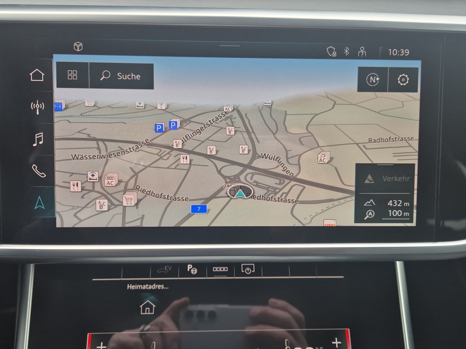 AUDI A6 Avant 55 TFSIe Sport quattro S-tronic-image-22