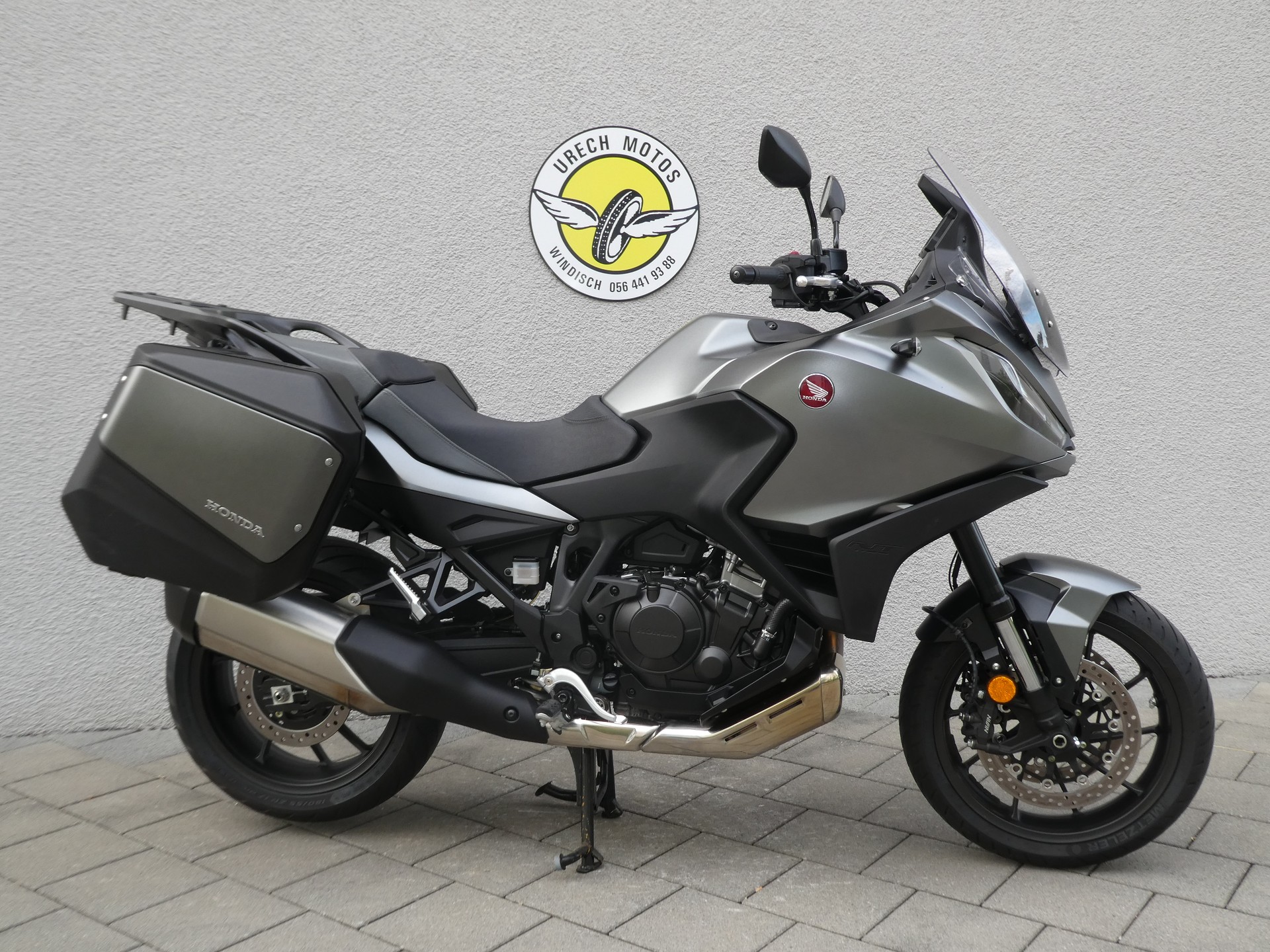 HONDA NT 1100-image-1