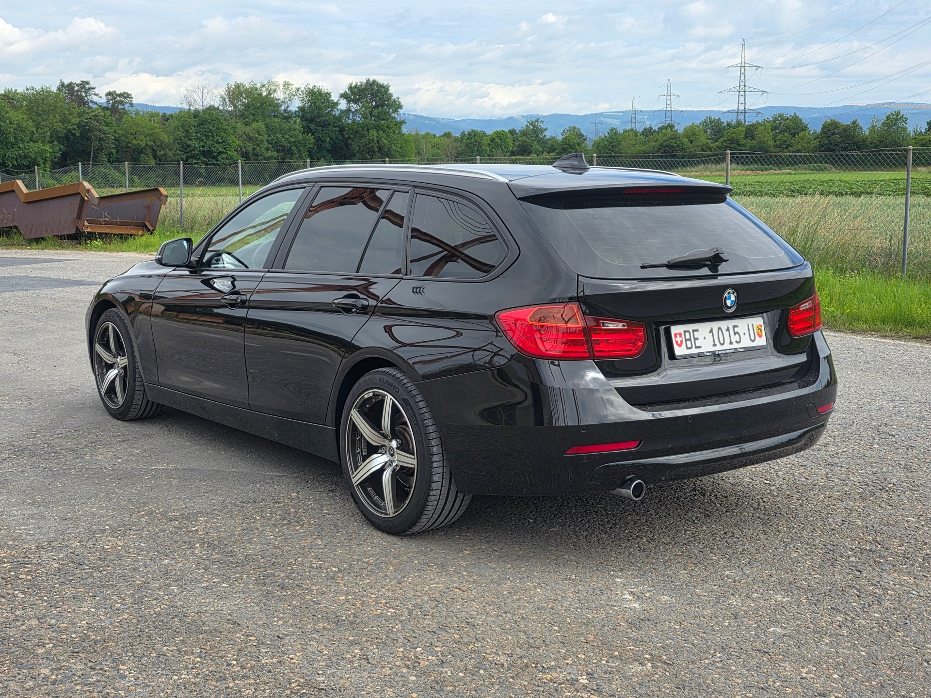 BMW 320d Touring Steptronic / Neu ab Mfk-image-1
