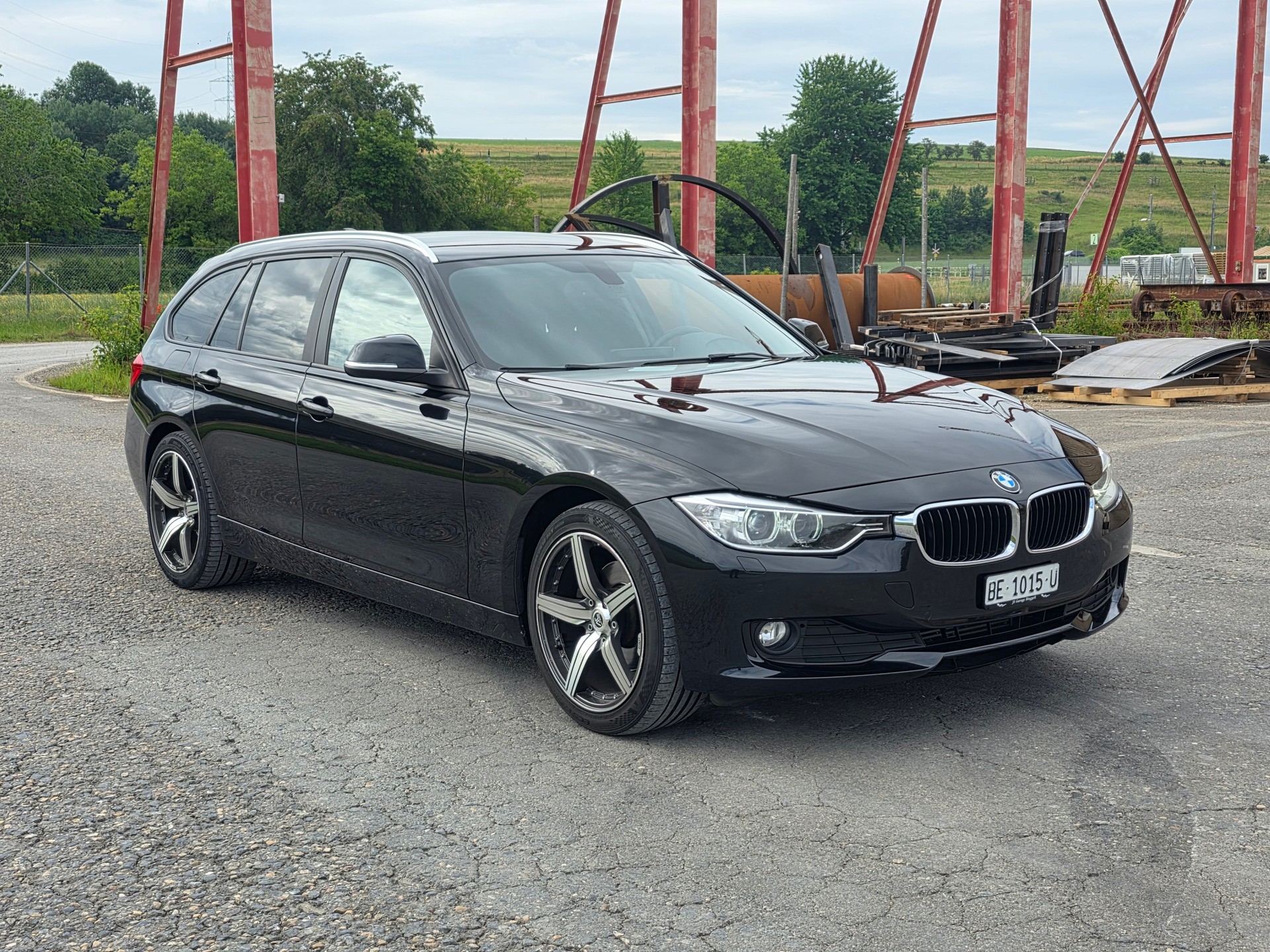 BMW 320d Touring Steptronic / Neu ab Mfk-image-4