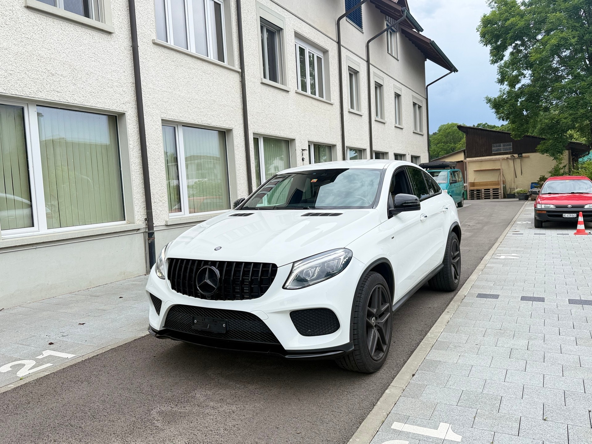 MERCEDES-BENZ GLE Coupé 350 d 4Matic 9G-Tronic-image-15