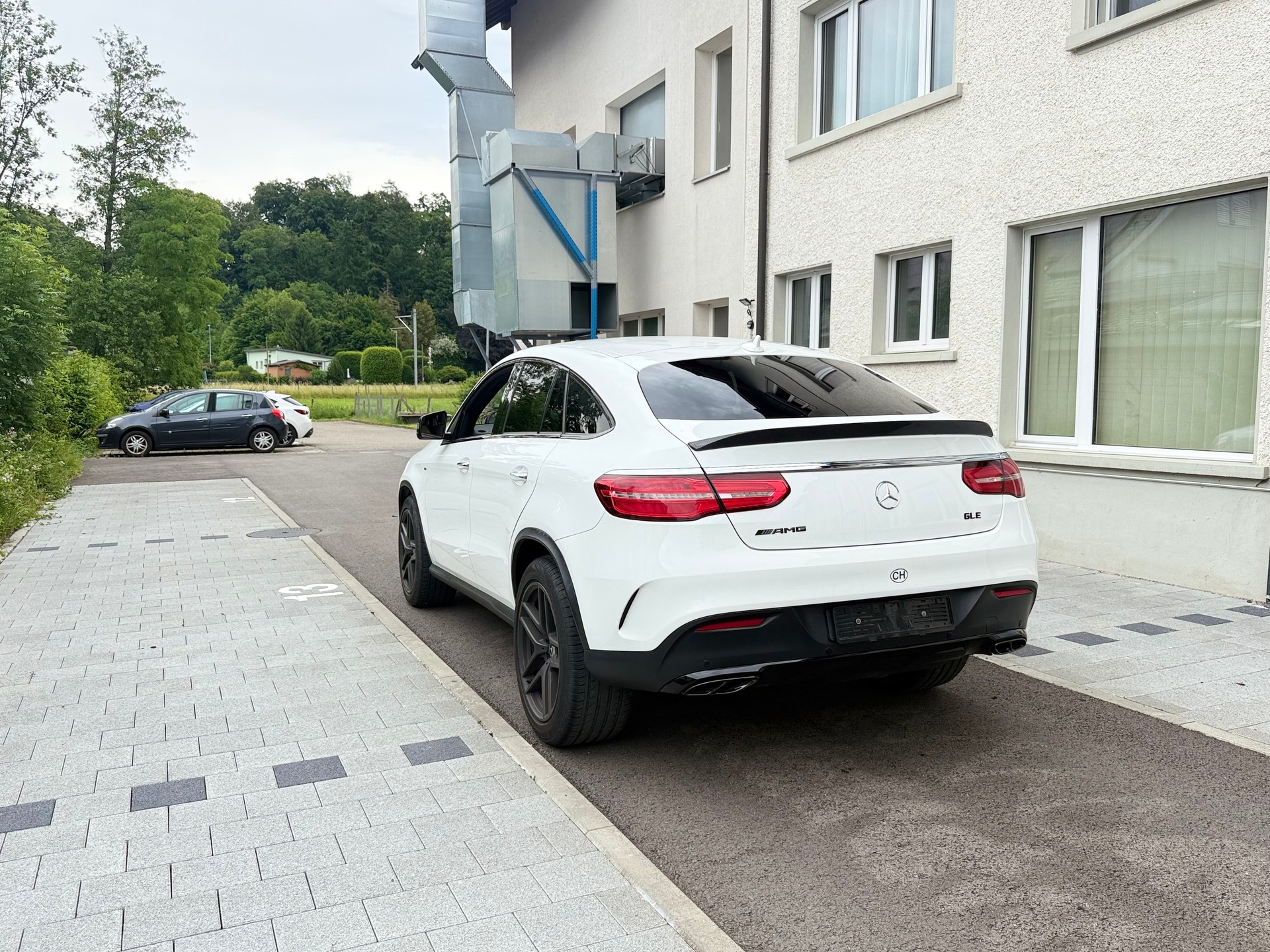 MERCEDES-BENZ GLE Coupé 350 d 4Matic 9G-Tronic-image-6
