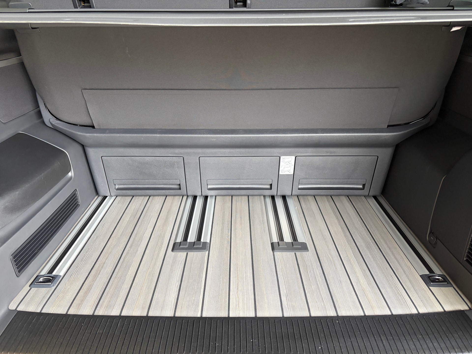 VW T6.1 Multivan EDITION 2.0 Bi-TDI DSG 4Motion-image-19