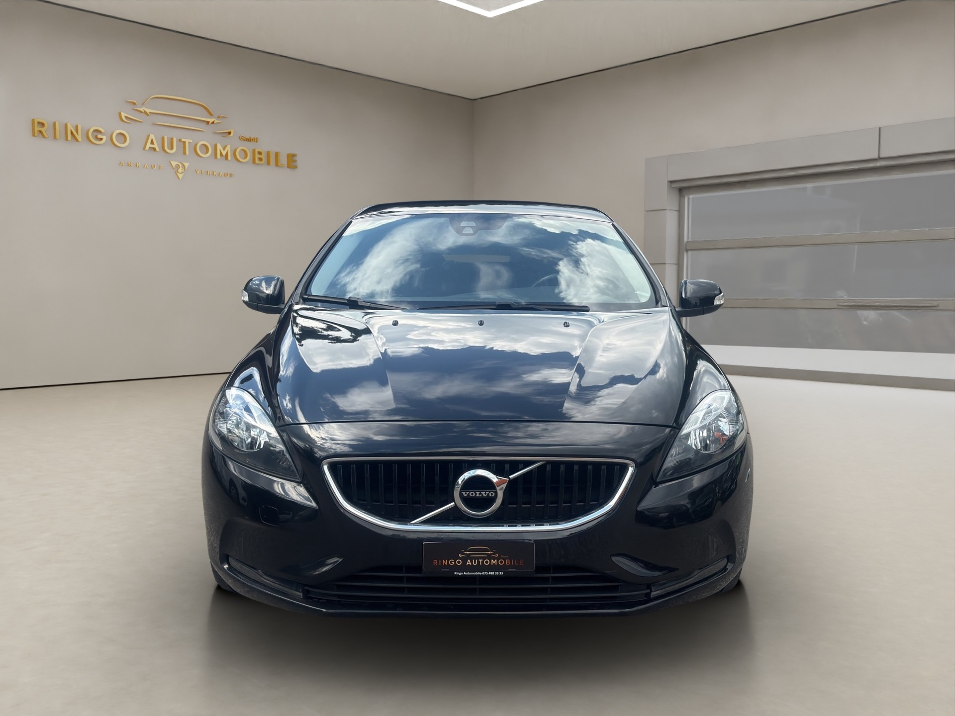 VOLVO V40 D3 Dynamic Edition Geartronic-showroom-element-1