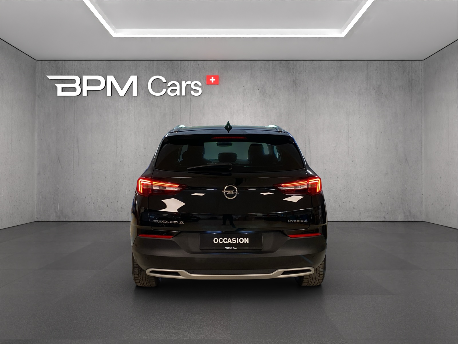 OPEL Grandland X 1.6 Hybrid4 Ultimate Automatik-showroom-element-3