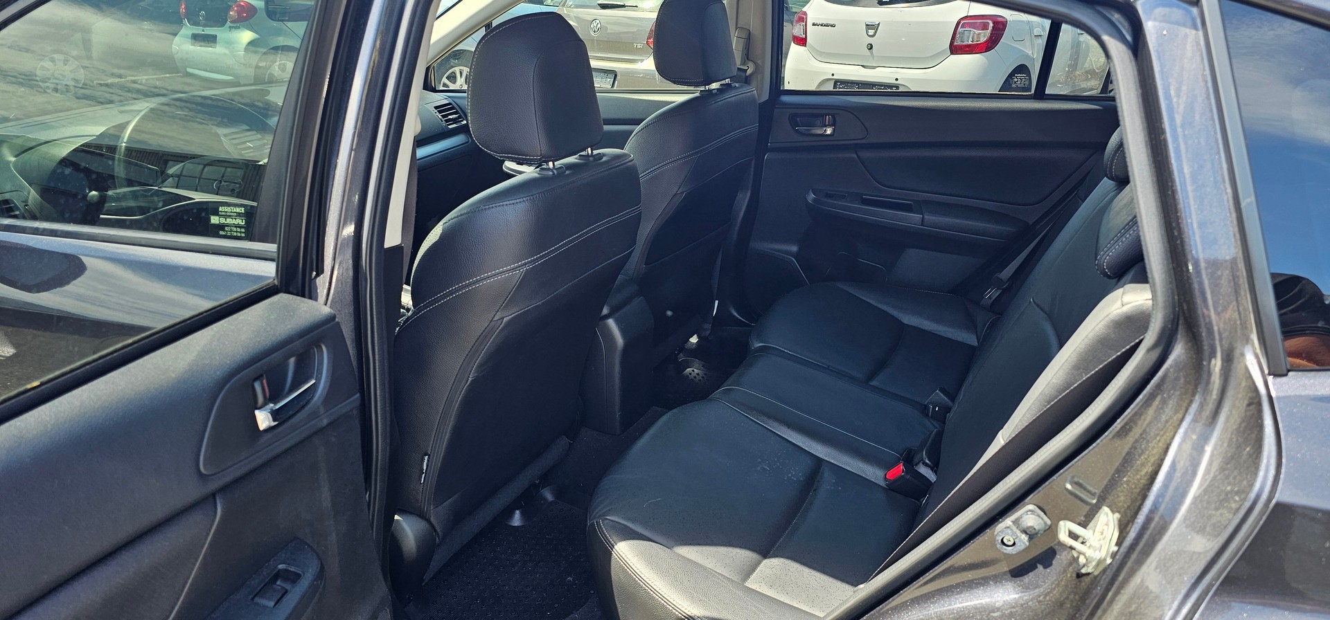 SUBARU XV 2.0D Swiss Two AWD-image-4