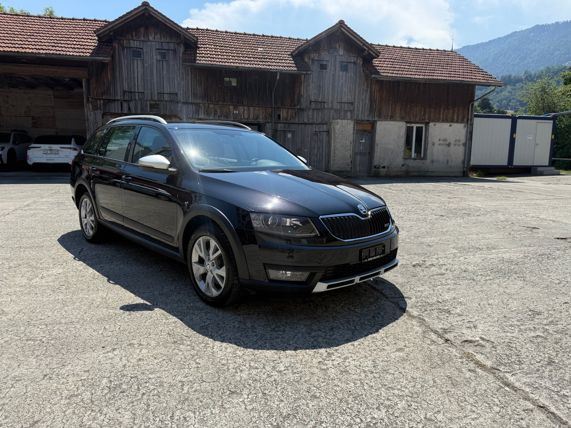 SKODA Octavia Combi 2.0 TDI Scout 4x4 DSG