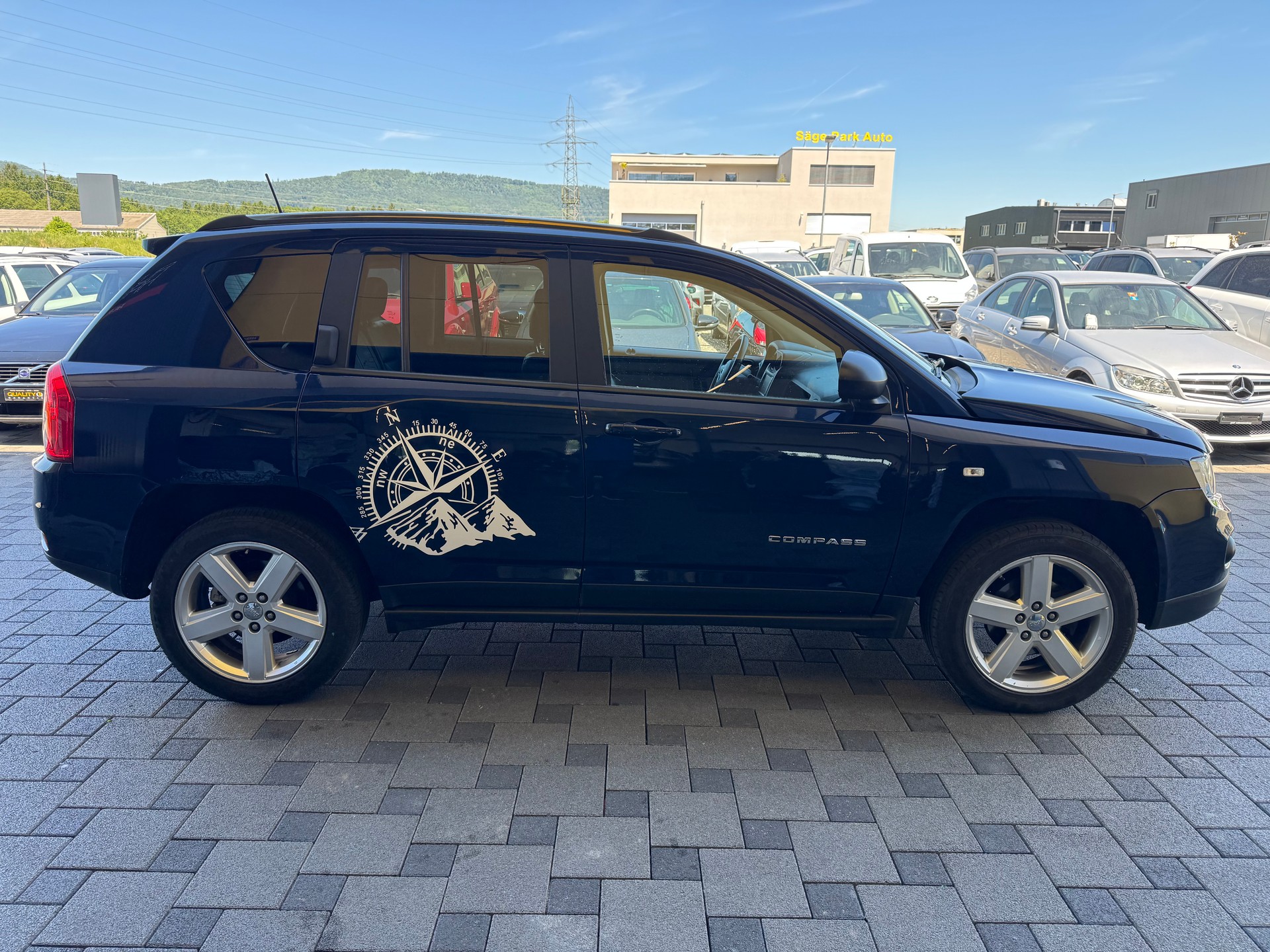 JEEP Compass 2.4 Limited CVT-image-4