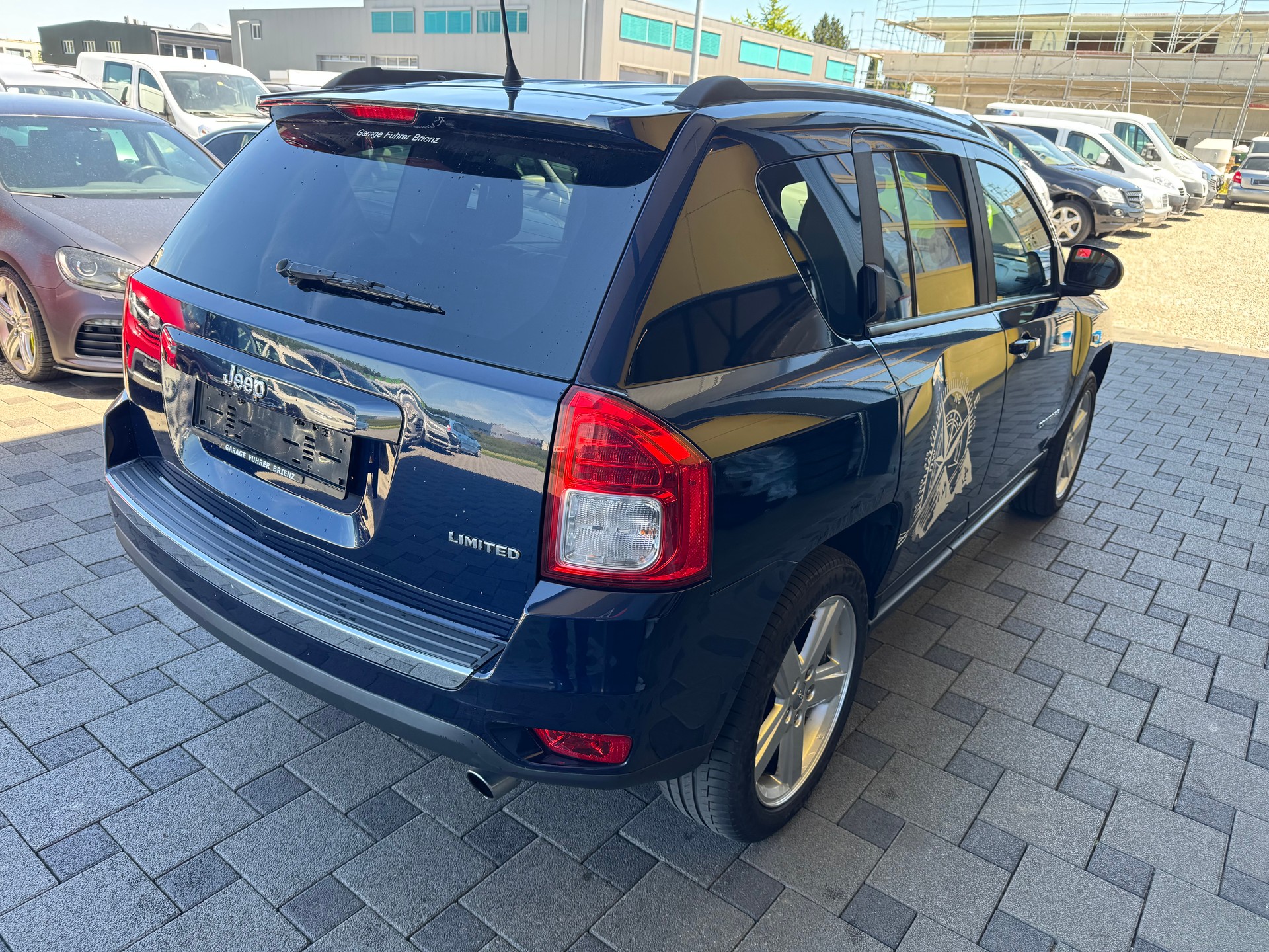 JEEP Compass 2.4 Limited CVT-image-5