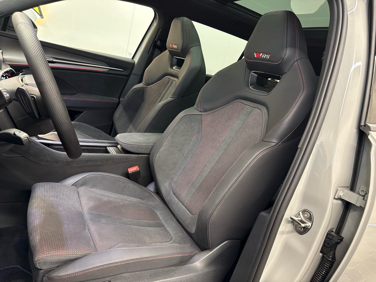 SKODA Kodiaq 2.0 TSI RS 4x4-showroom-element-3