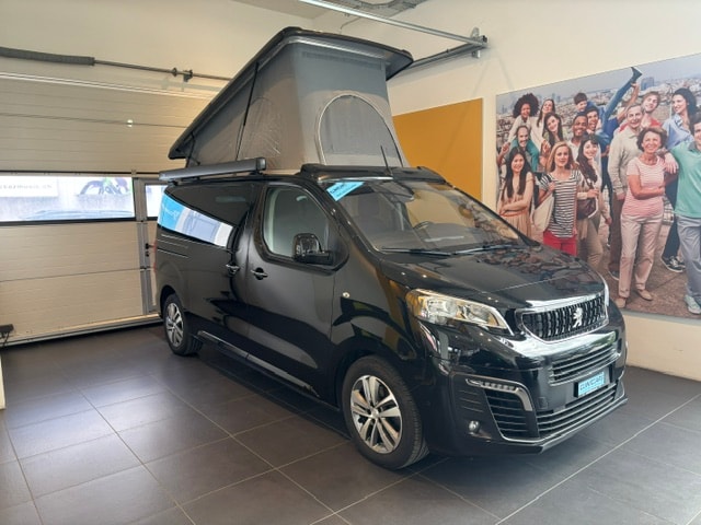 PEUGEOT TRAVELLER BRAVIA 2.0 BlueHdi 180 CV EAT8