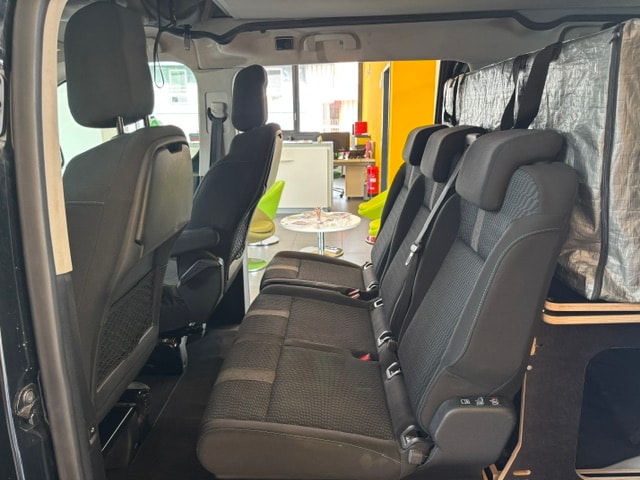 PEUGEOT TRAVELLER BRAVIA 2.0 BlueHdi 180 CV EAT8-image-13