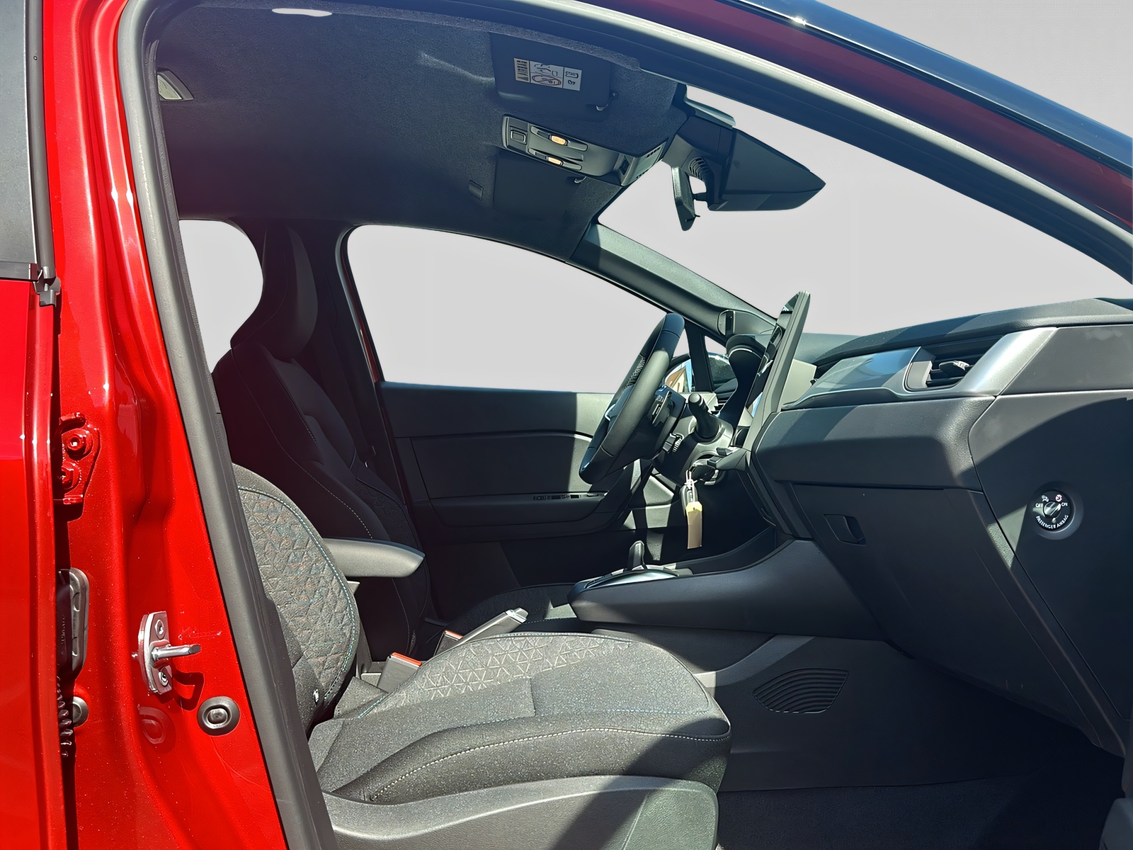 RENAULT Captur 1.3 TCe 140 evolution EDC-image-6