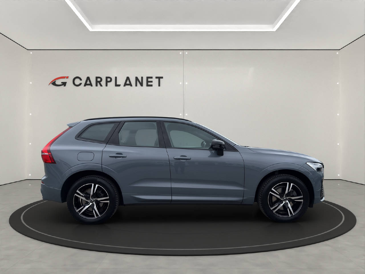 VOLVO XC60 2.0 B5 MH R-Design AWD-showroom-element-2