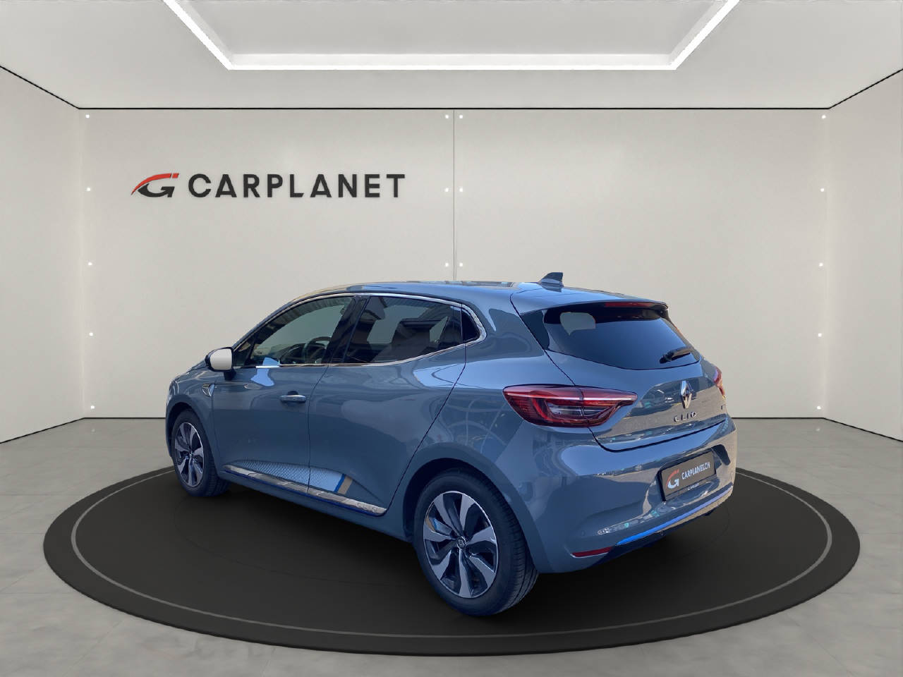 RENAULT Clio 1.6 E-Tech Edition One-showroom-element-3