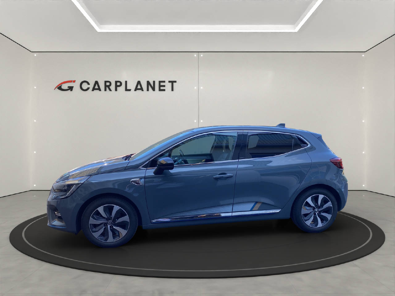 RENAULT Clio 1.6 E-Tech Edition One-showroom-element-2