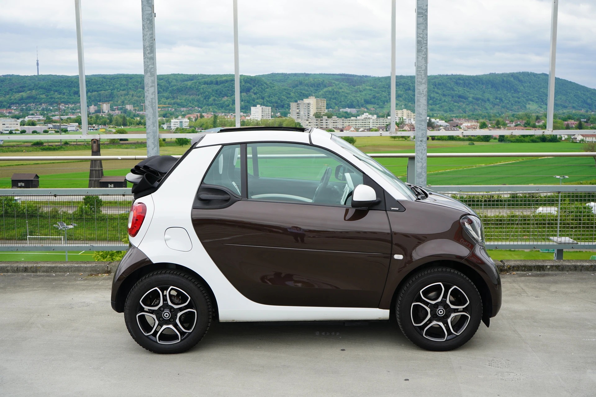 SMART FORTWO PASSION CABRIO TWINMATIC l 90 PS-showroom-element-2