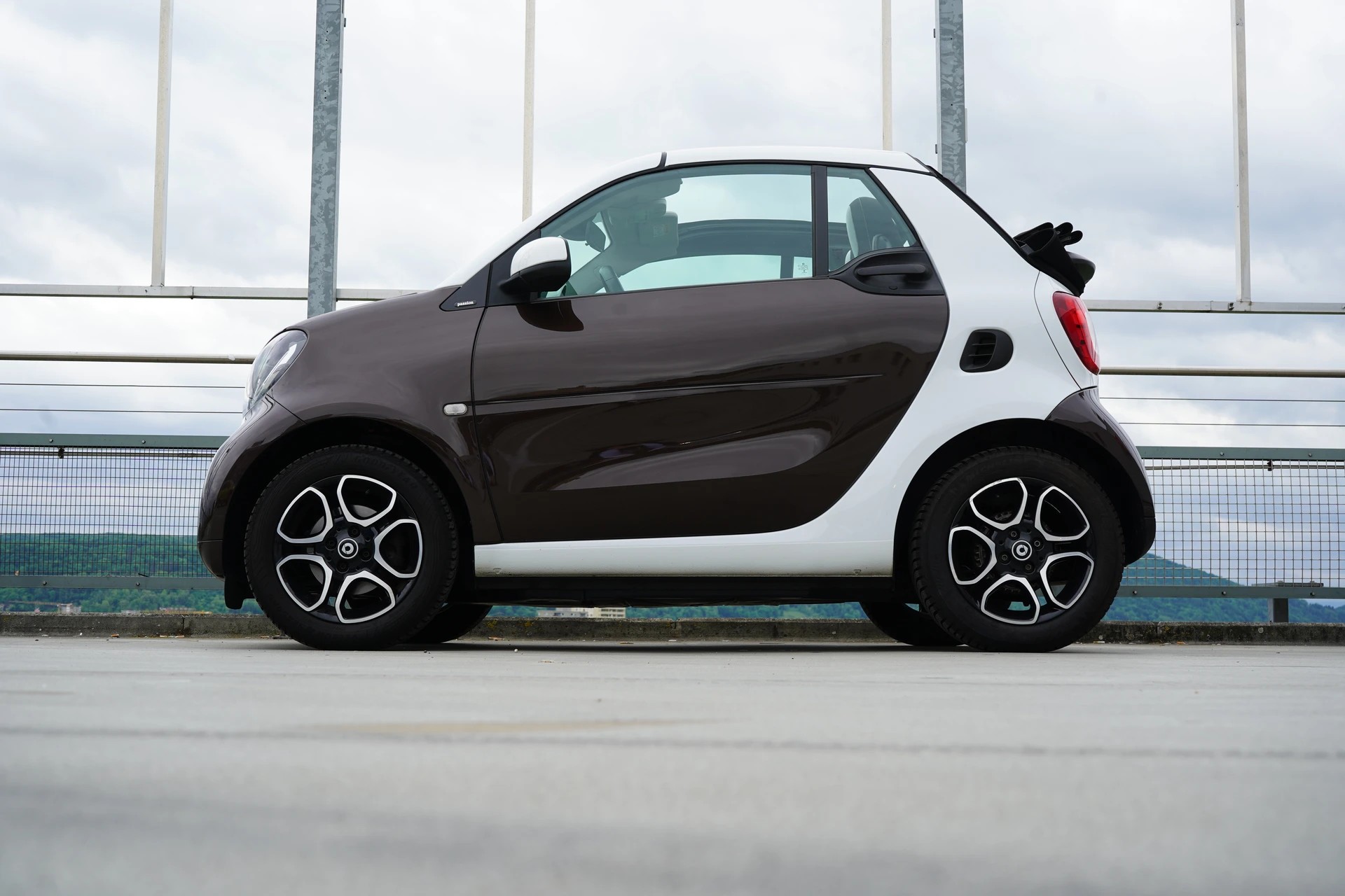 SMART FORTWO PASSION CABRIO TWINMATIC l 90 PS-showroom-element-1
