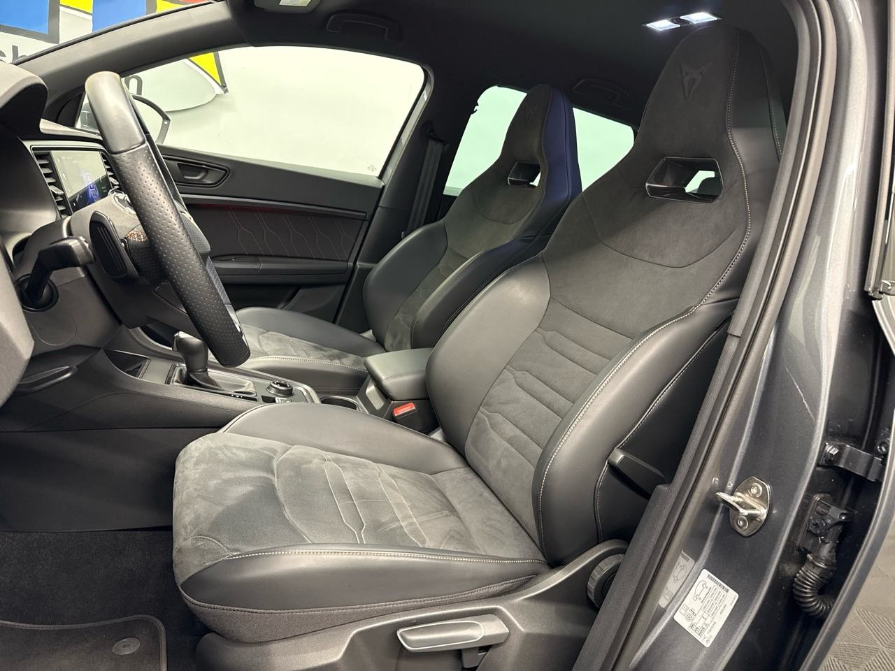 CUPRA Ateca 2.0TSI VZ 4Drive DSG-showroom-element-3