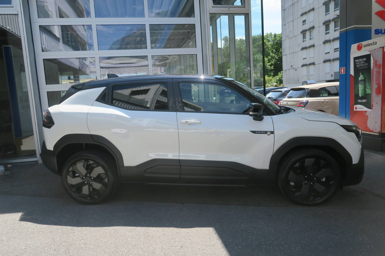 SUZUKI e Vitara Sakura Top 4x4-showroom-element-1