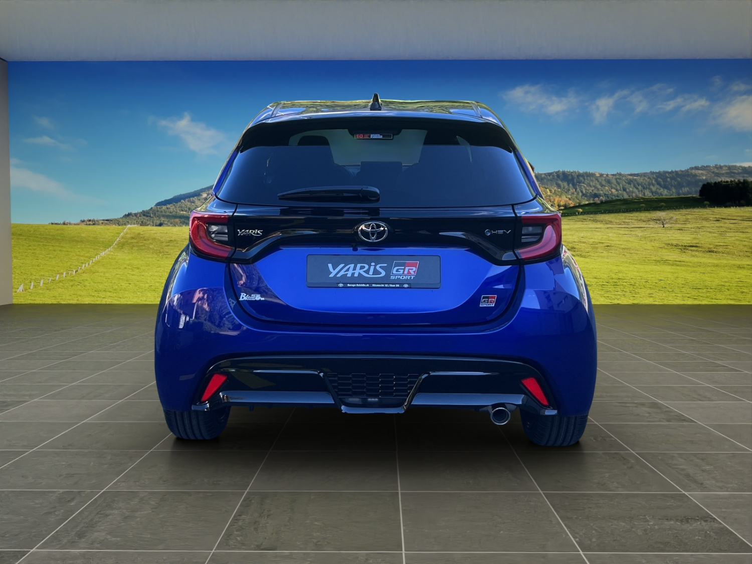TOYOTA Yaris 1.5 VVT-i HSD GR Sport-showroom-element-3