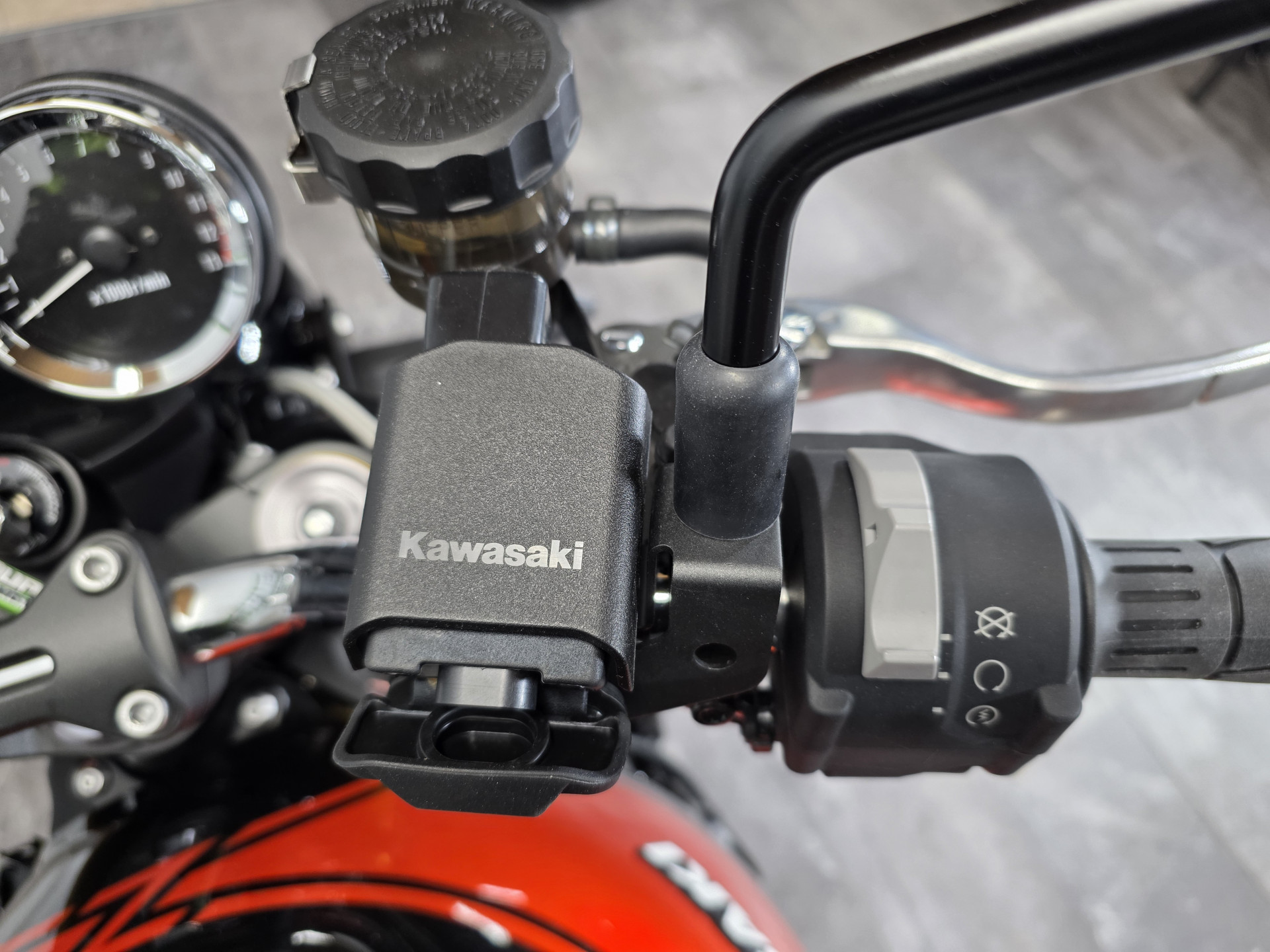 KAWASAKI Z 900 RS SE-image-6