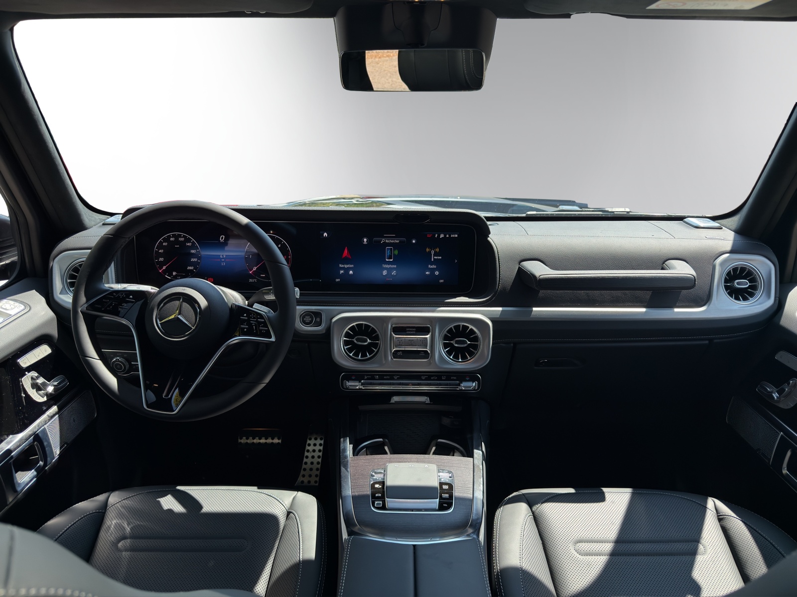 MERCEDES-BENZ G 450d 9G-Tronic-image-8