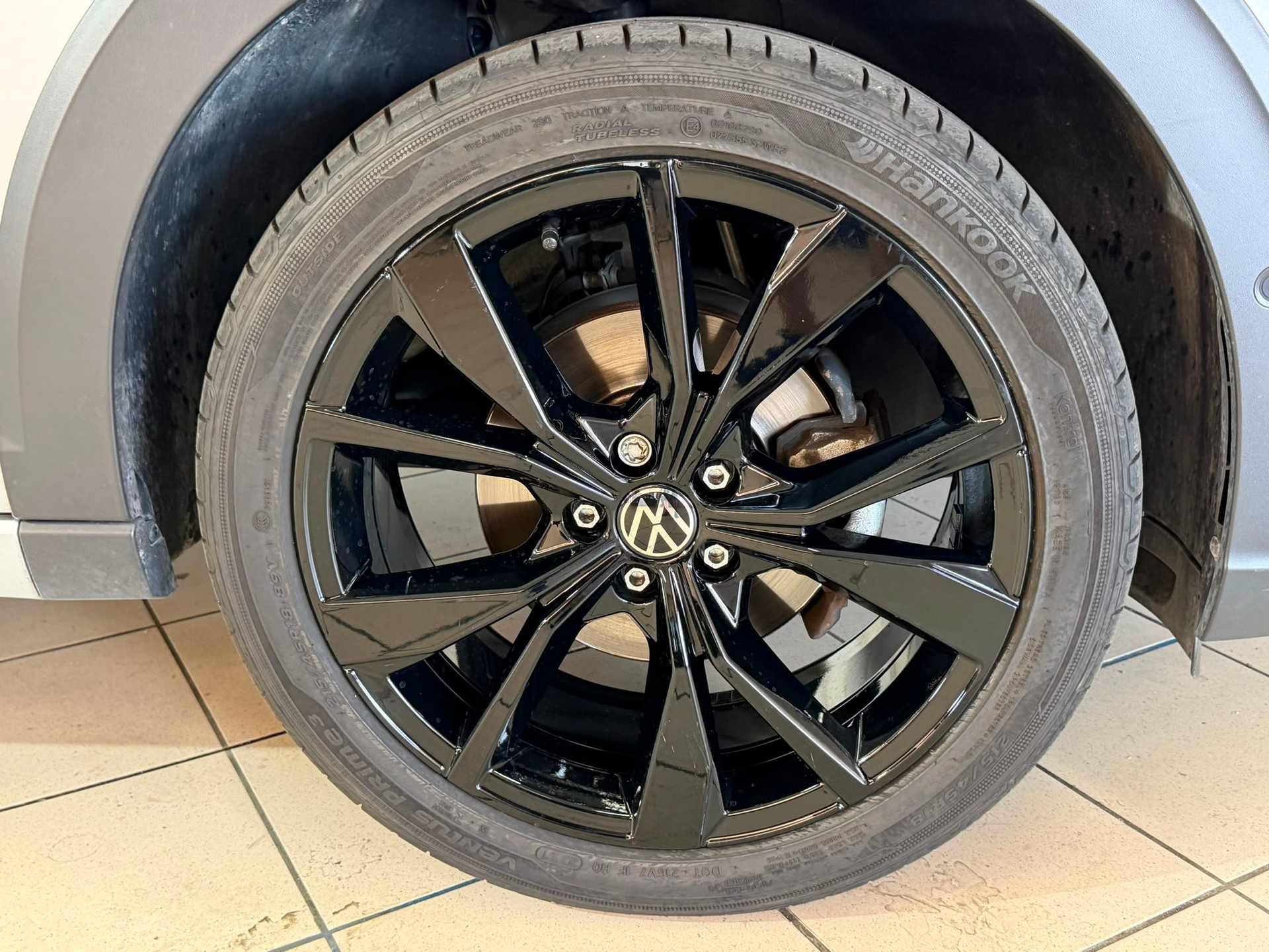 VW Taigo 1.0 TSI R-Line DSG-image-4