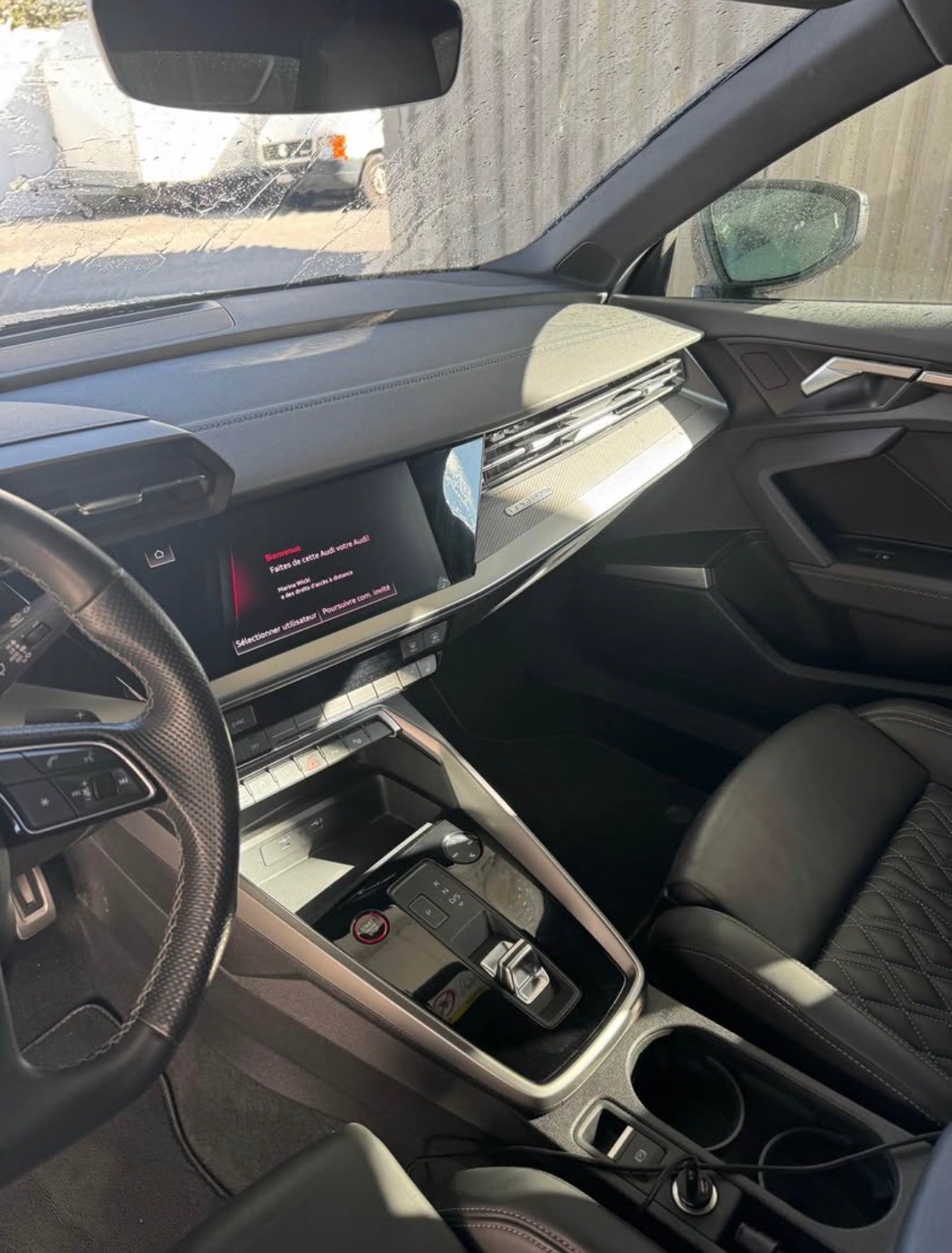 AUDI S3 Limousine 2.0 TFSI quattro S-tronic-image-7