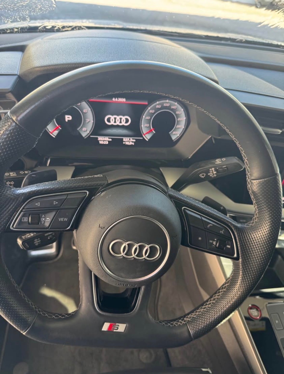 AUDI S3 Limousine 2.0 TFSI quattro S-tronic-image-4