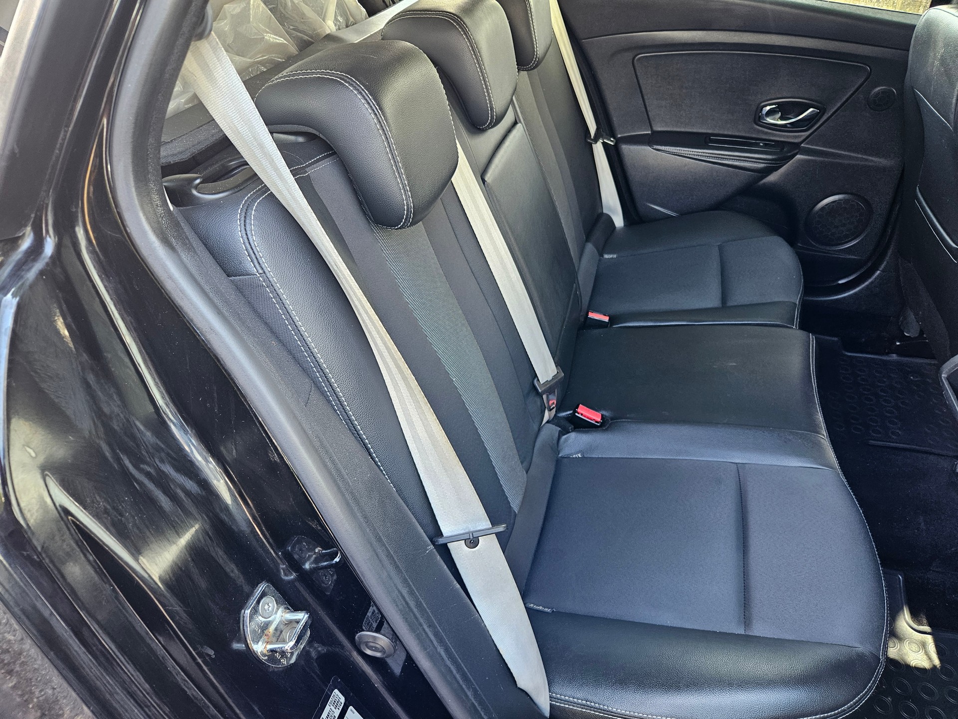 RENAULT Mégane Grandtour 1.5 dCi Swiss Edition EDC-image-9